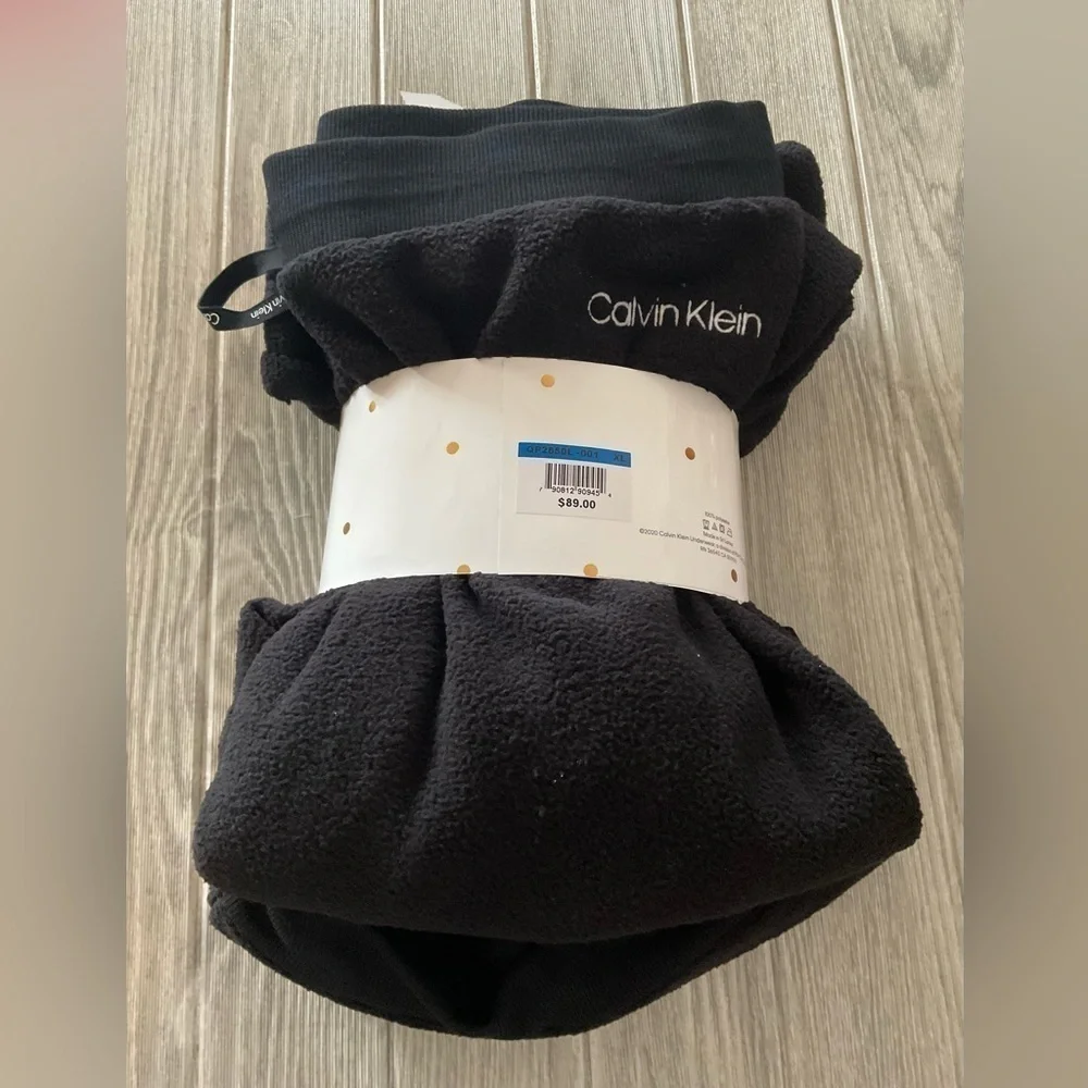 Calvin Klein Women’s Pajama Set